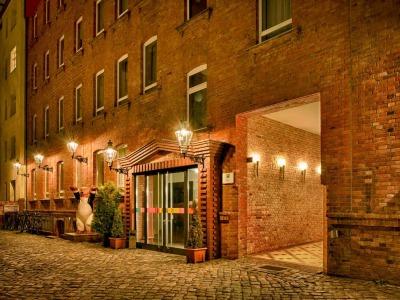 Ibis Styles Ost 3* Berlino