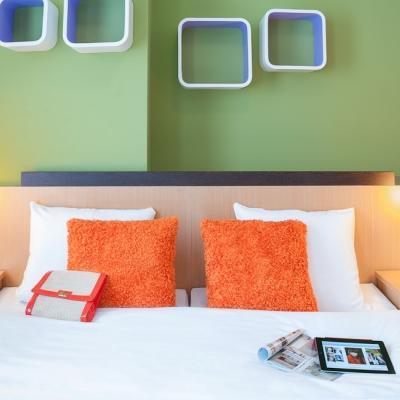 Ibis Styles Ost Hotel 3*