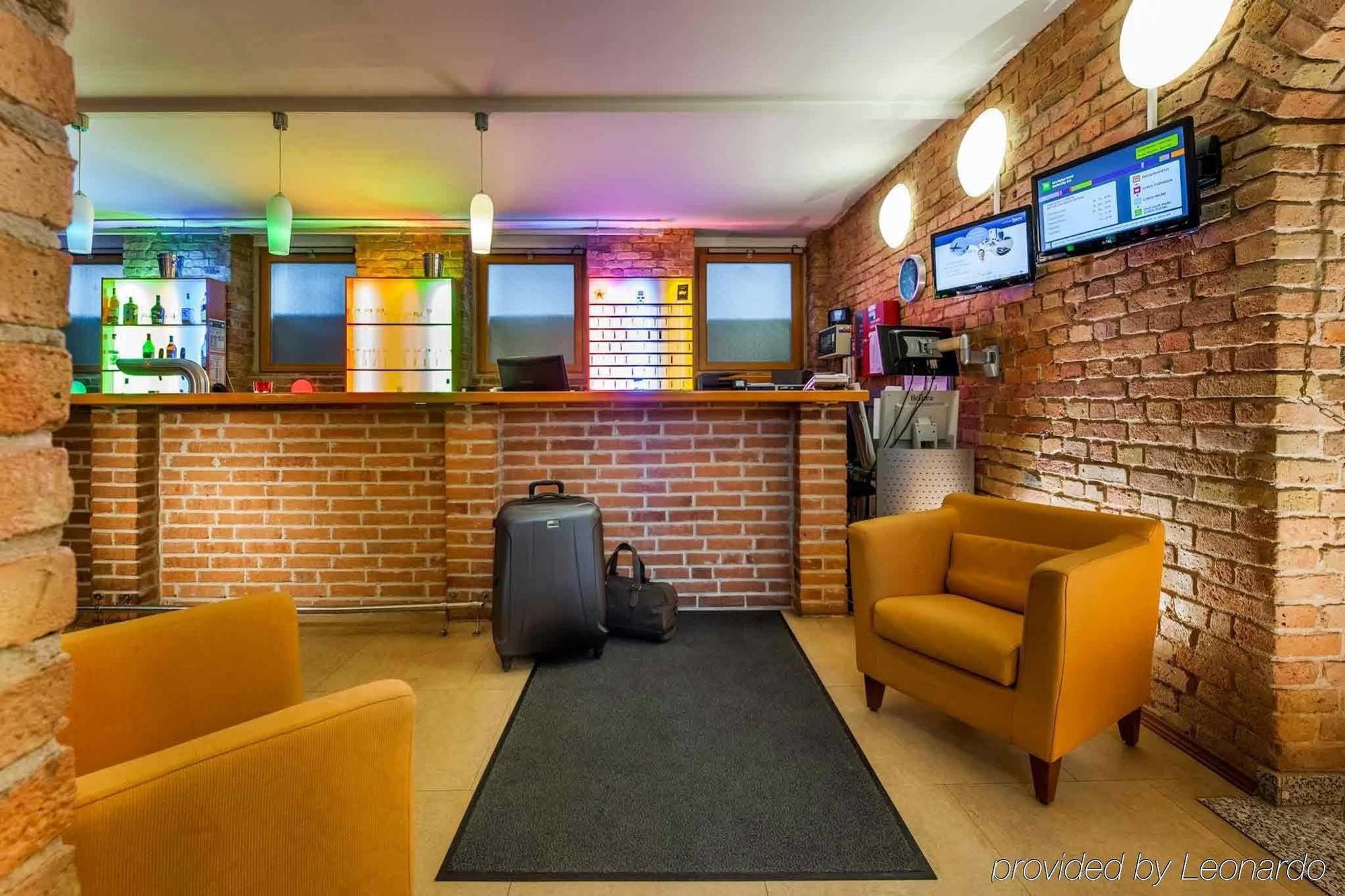 Ibis Styles Ost Hotel